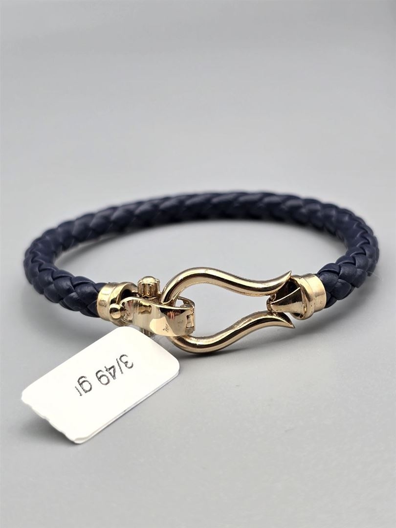 دستبند چرم امگا