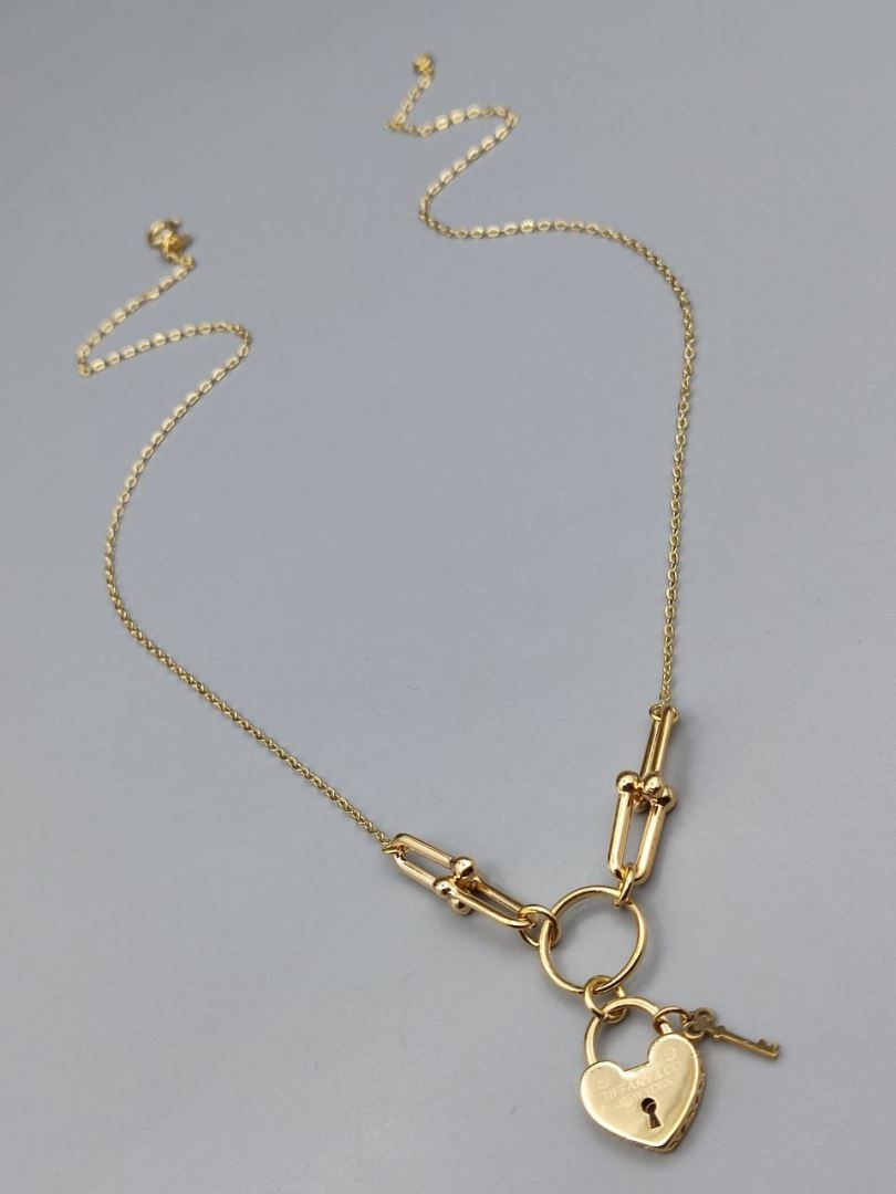 گردنبند تیفانی