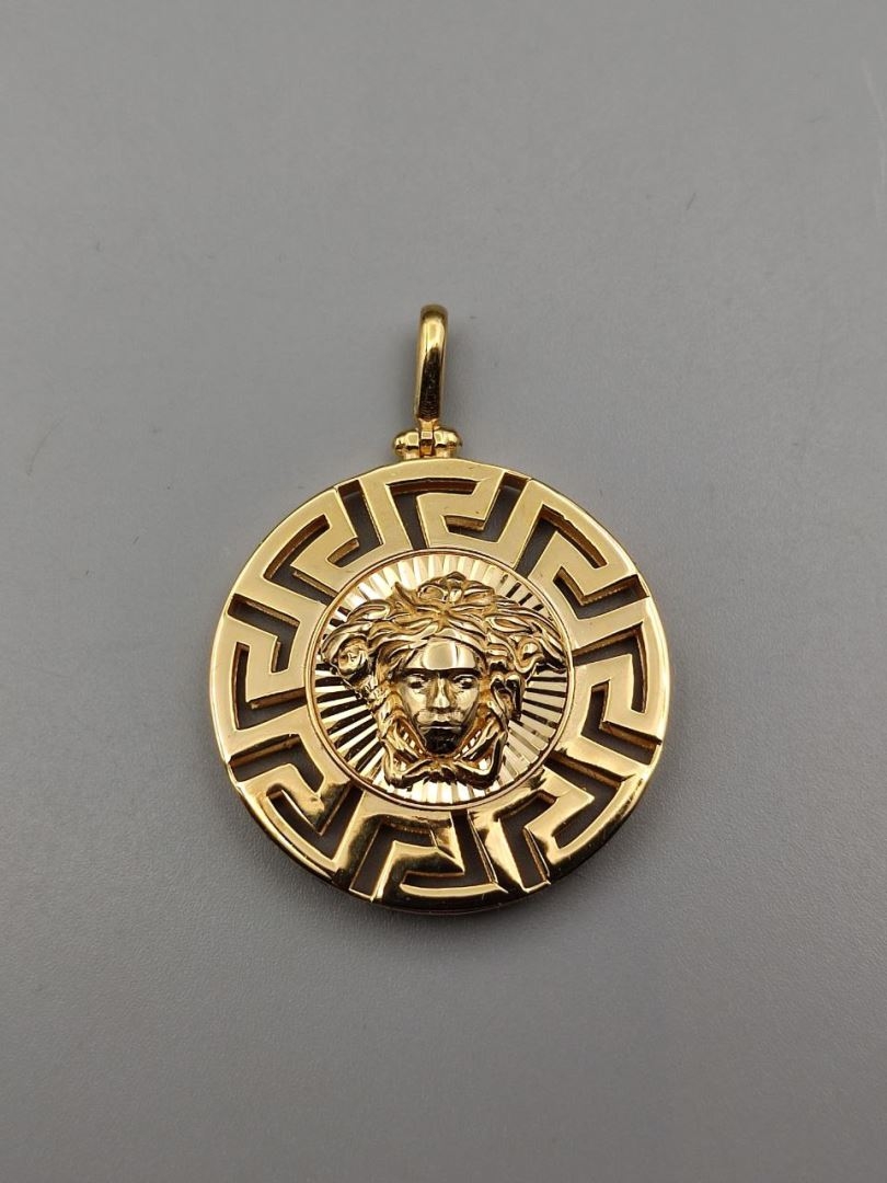 مدال ورساچه