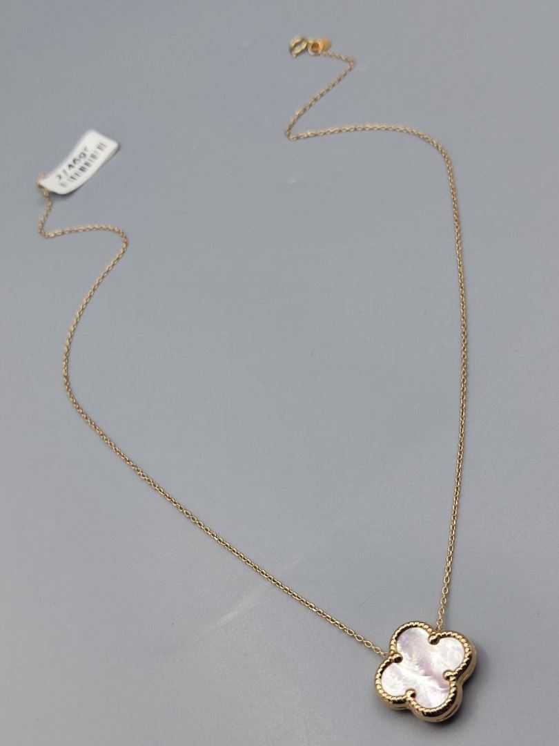 گردنبند ونکلیف