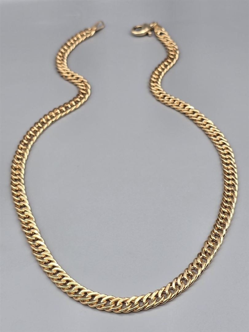 گردنبند سیسیلی