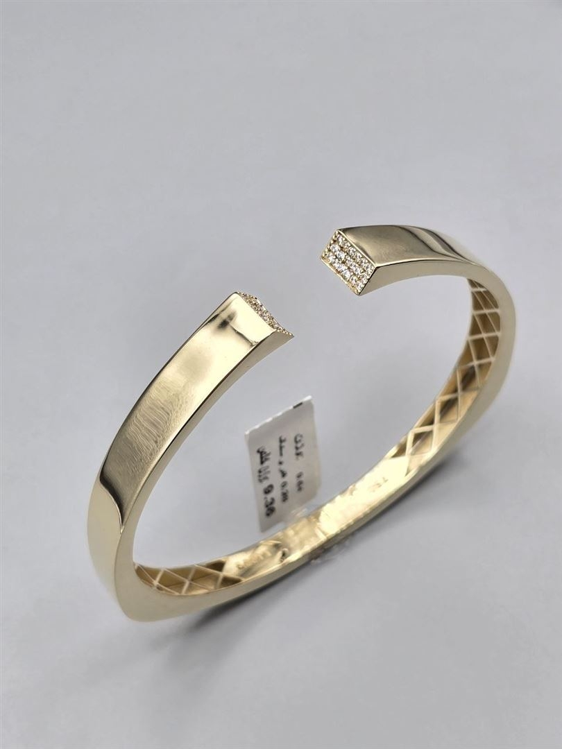 دستبند سلوا