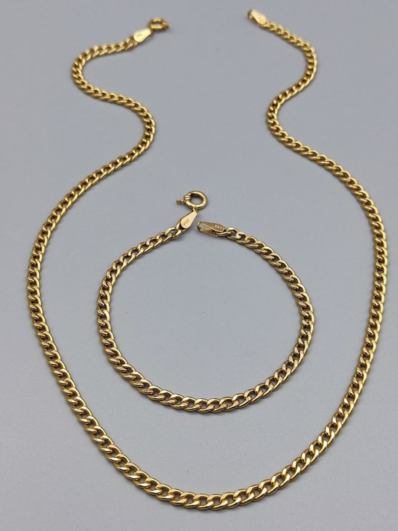 دستبند و گردنبند کارتیه