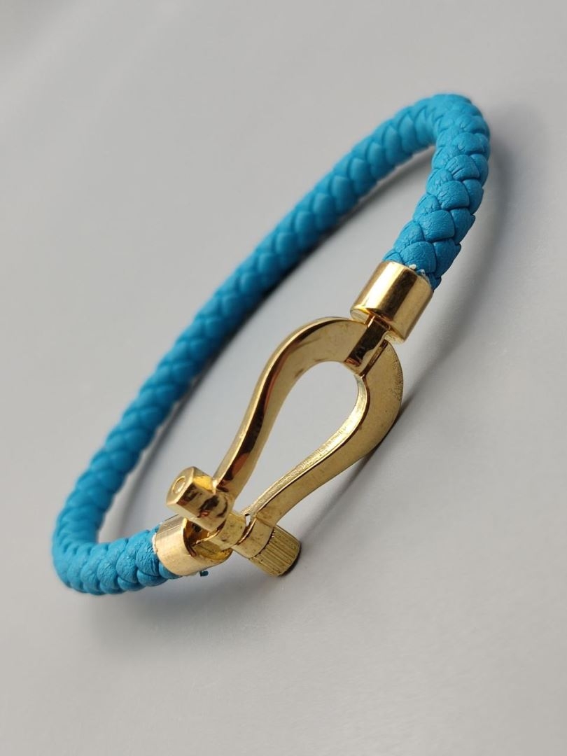 دستبند چرم امگا