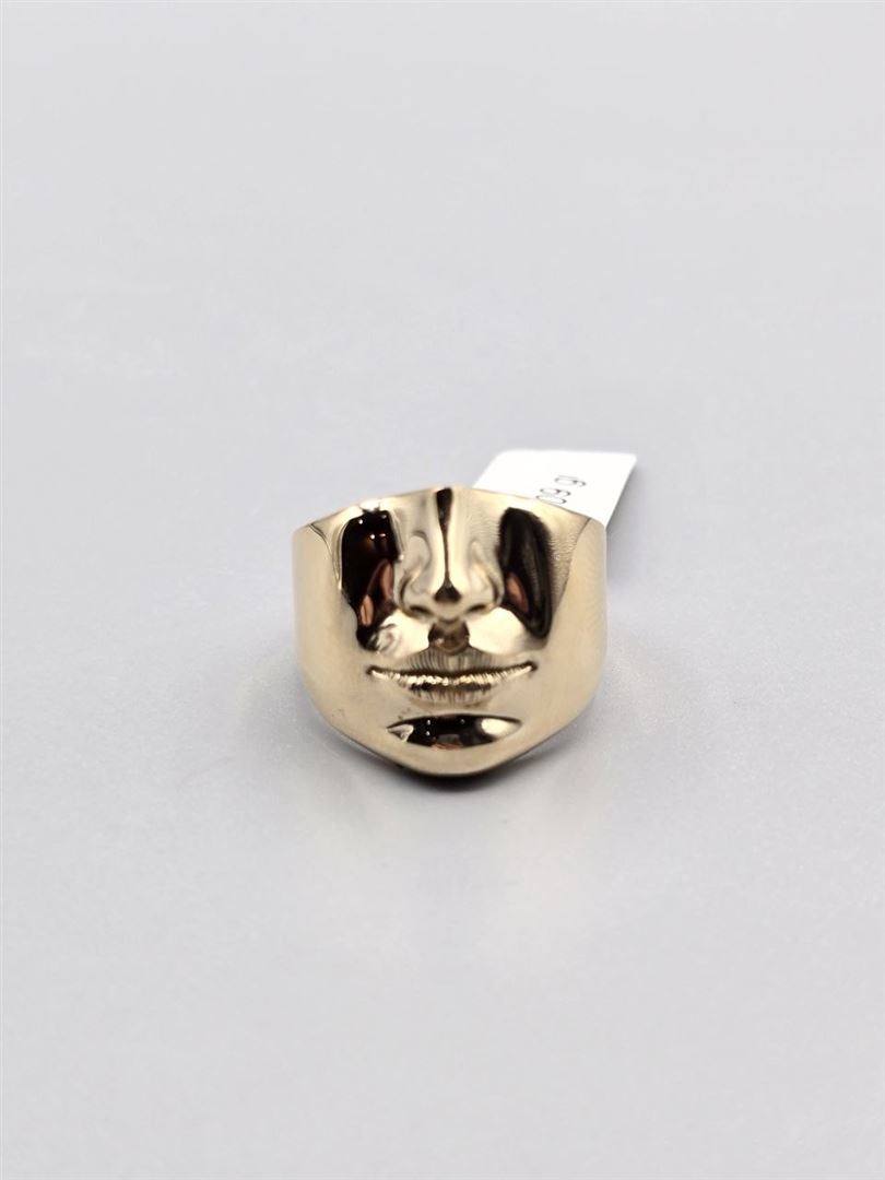 انگشتر گل رخ