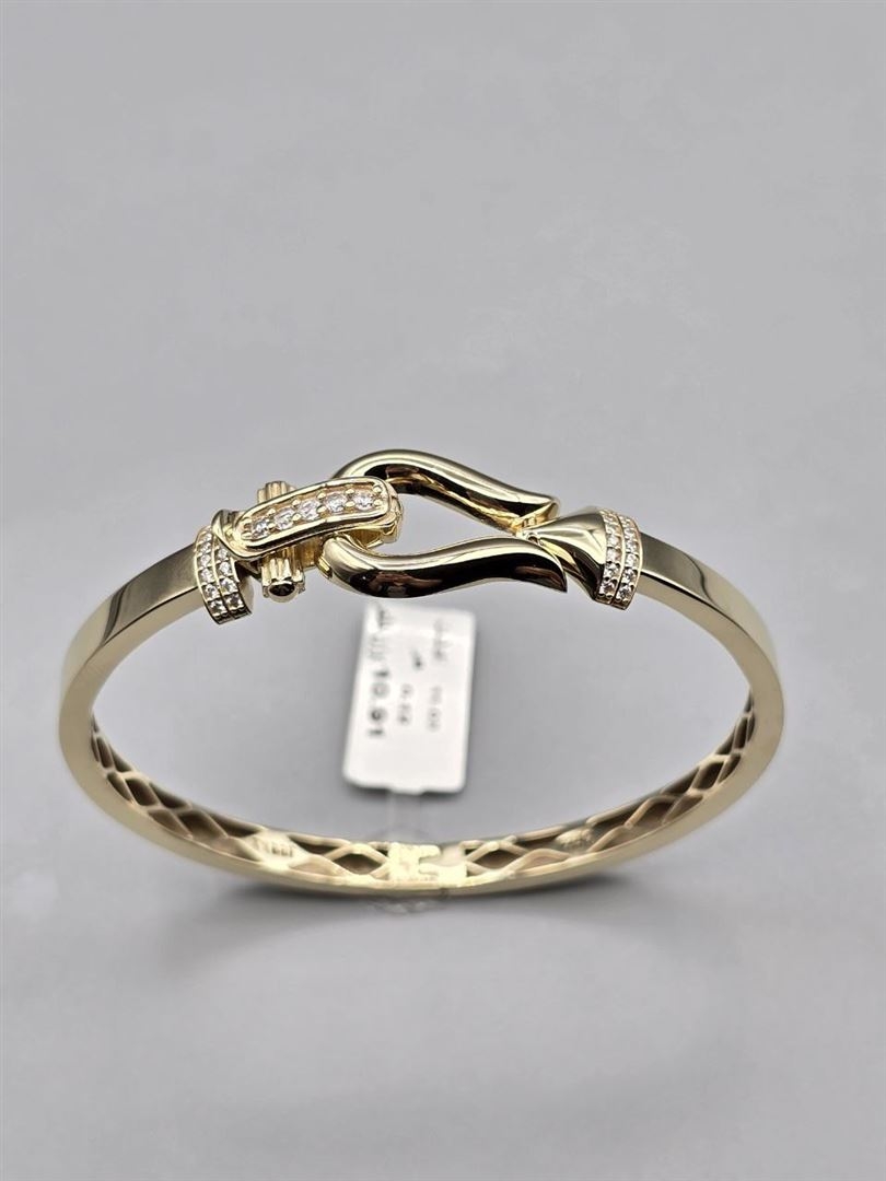 دستبند امگا