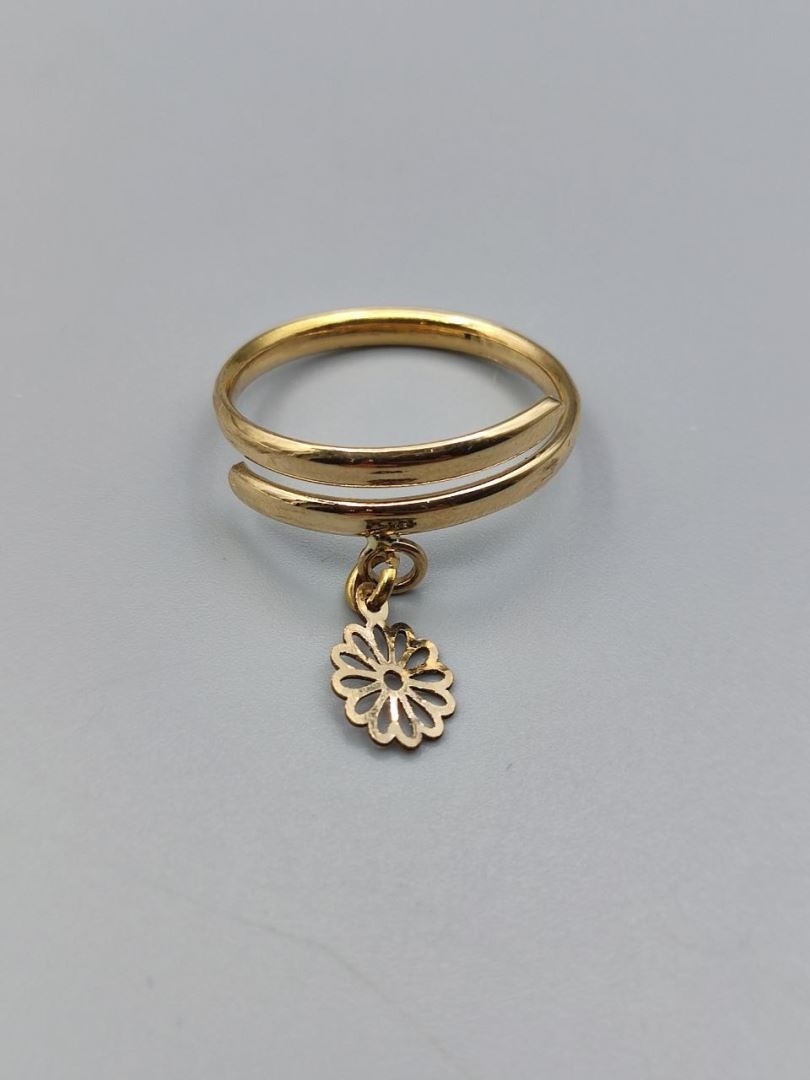 انگشتر ماری