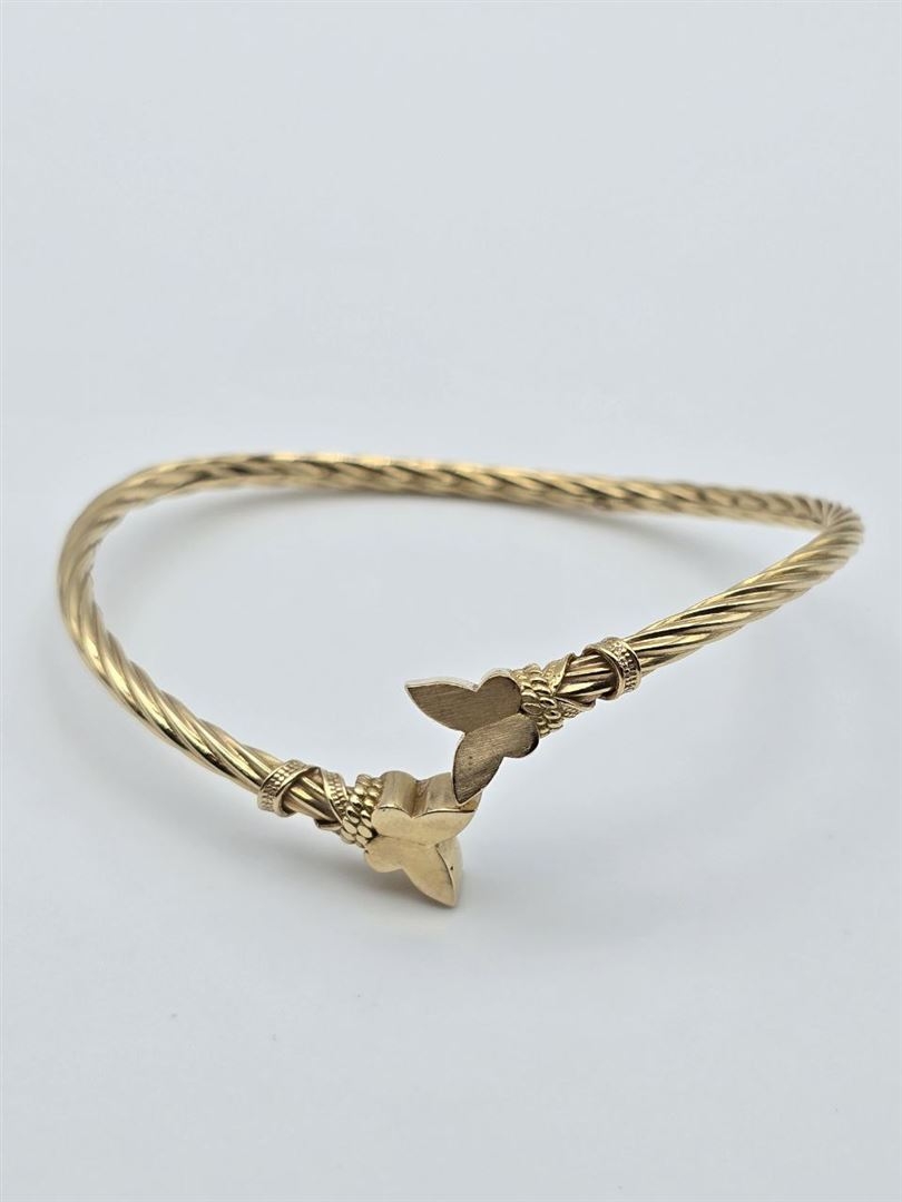 بنگل پروانه