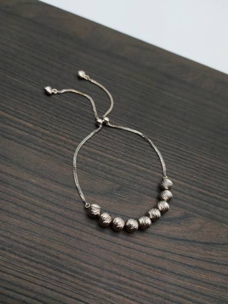 دستبند آسانسوری