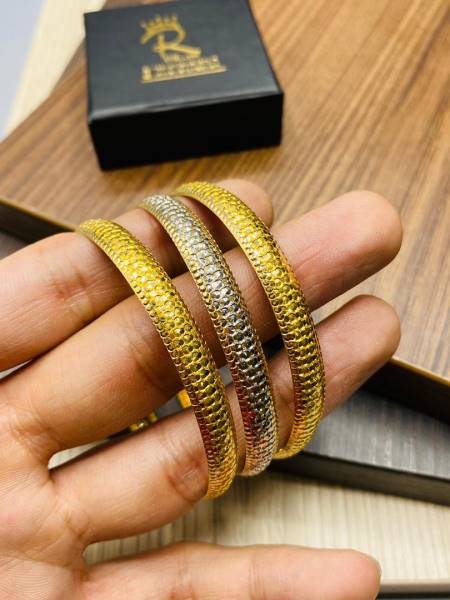 سه عدد النگو