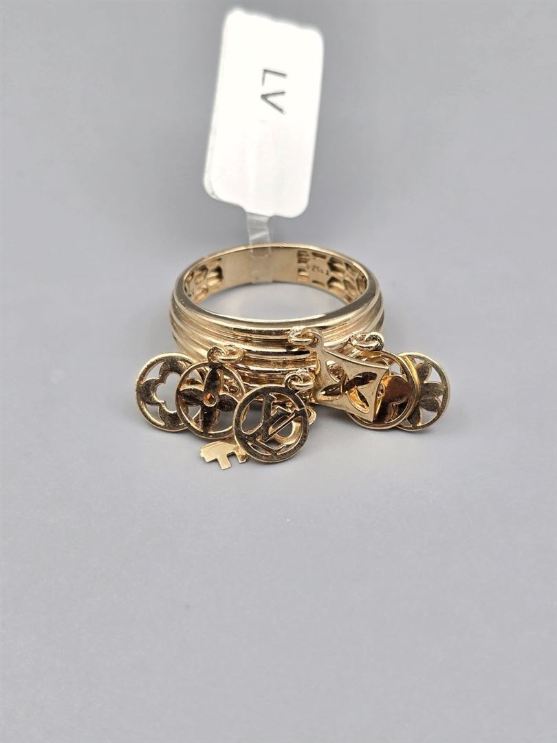 انگشتر ال وی ونکلیف