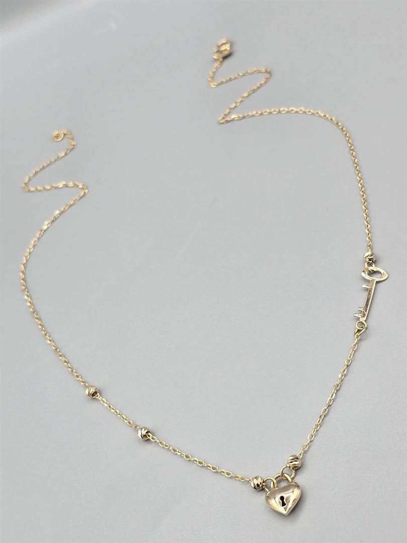 گردنبند مینیمال