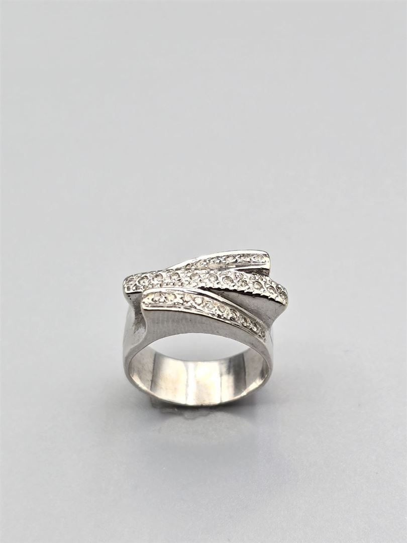 انگشتر نگین