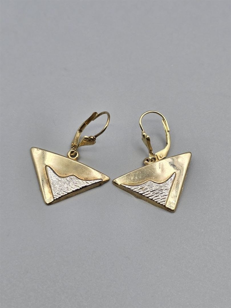 گوشواره شرقی