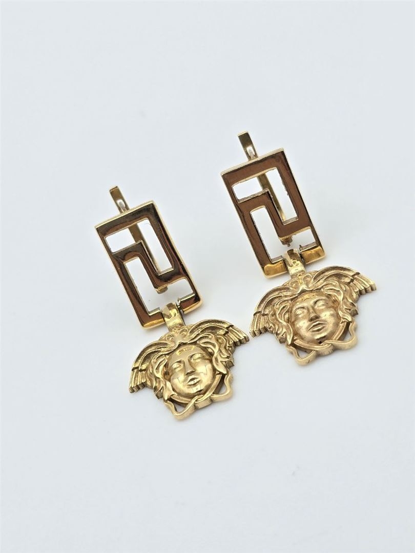 گوشواره ورساچه