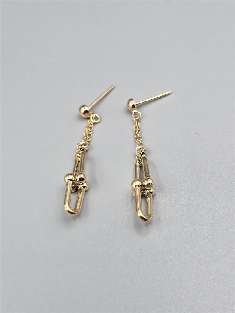 گوشواره میخی تیفانی