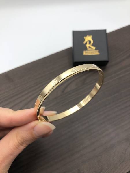 دستبند کارتیه پیچ